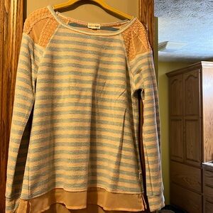 Adorable Maison Jules top!